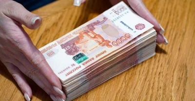 Елена Васильева выводит сотни миллионов за рубеж